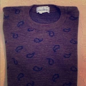 Men’s sweater